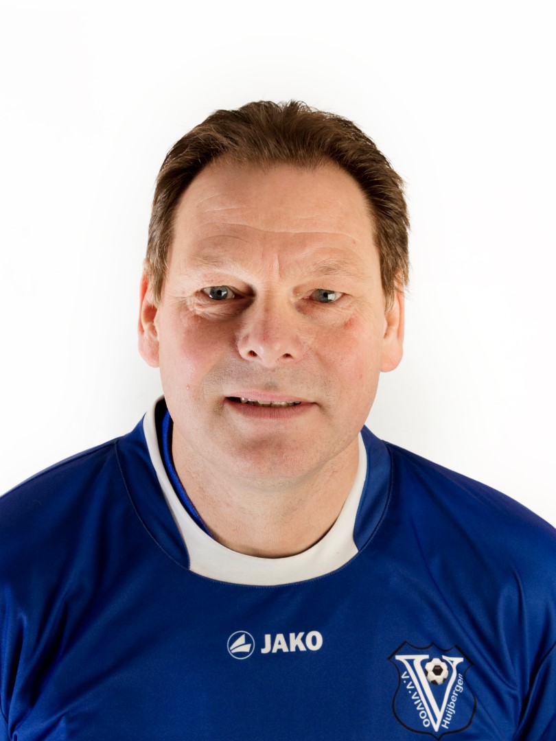 12 Dick Hermsen