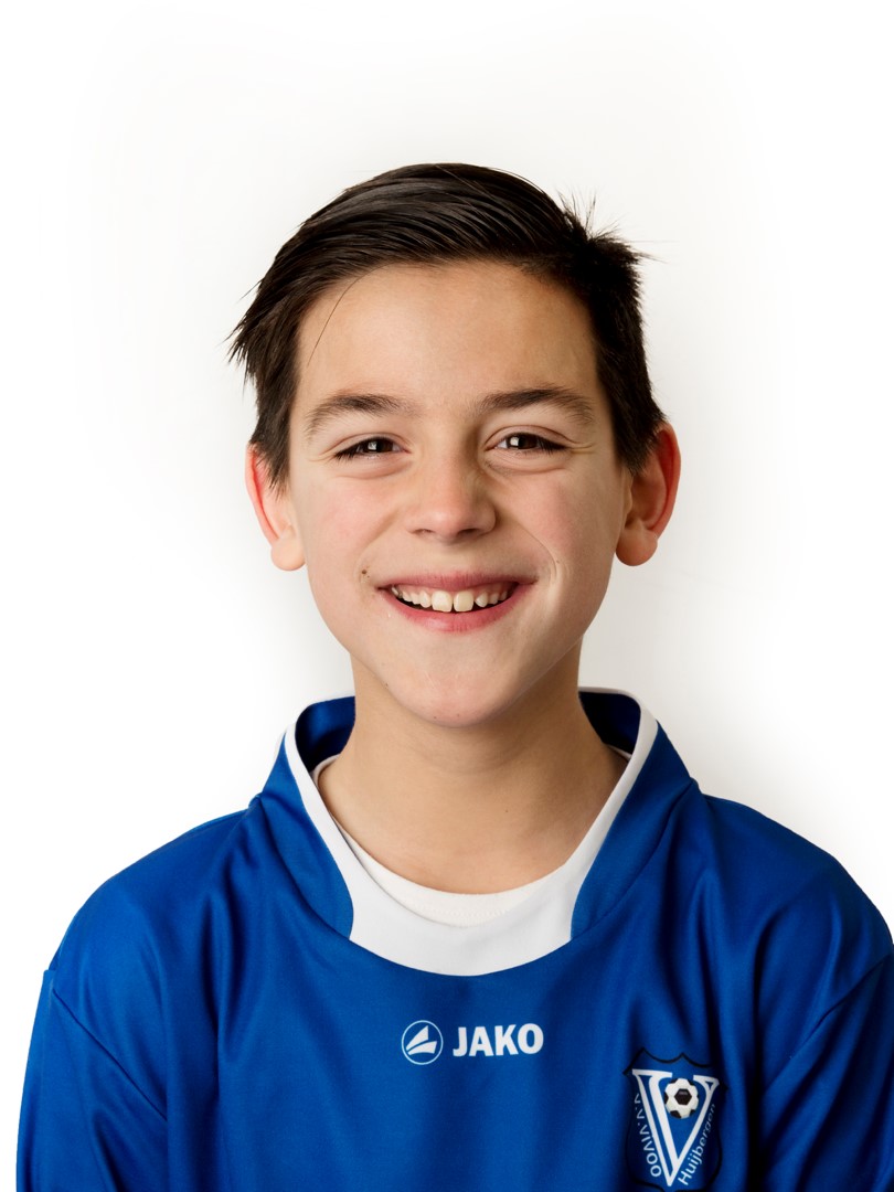 12 Sebastian Wolters