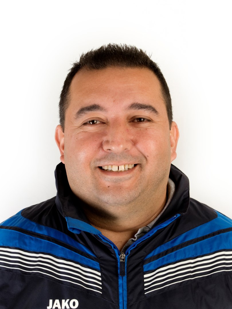 20 Orhan Akkaya